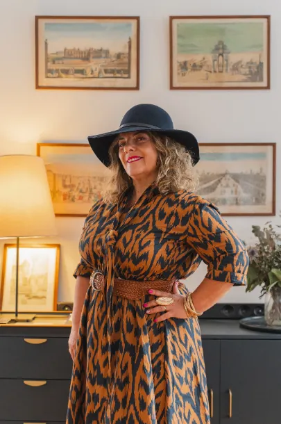 Mon histoire​, mon parcours pour devenir coach en image-Corinne Charlat-Renaissancez vous-coaching et conseil en image-relooking-coach en développement personnel-transformation personnelle-atelier estime de soi-coaching conseil particulier et professionnel-formation certifiante-Auvergne-Europe-1